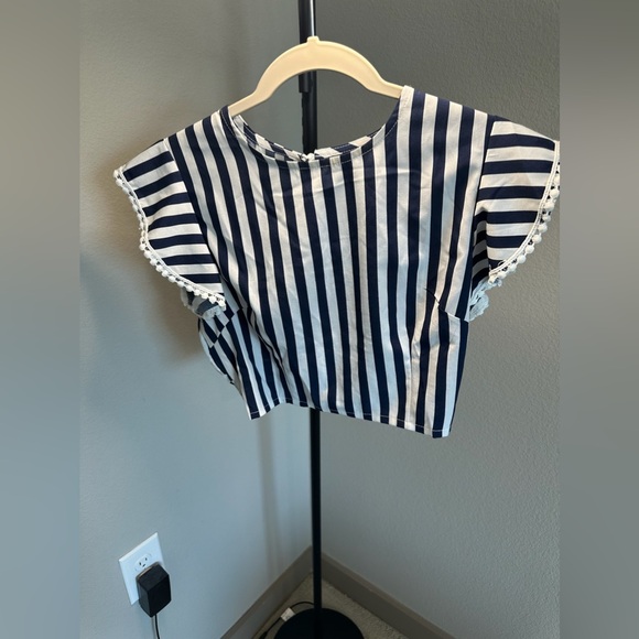 Cropped top - Picture 3 of 7